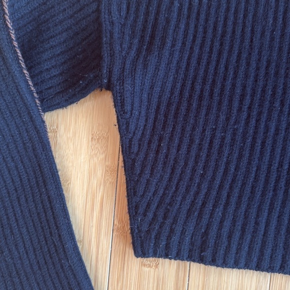 Acne studios ripped turtleneck sweater - Picture 3 of 4